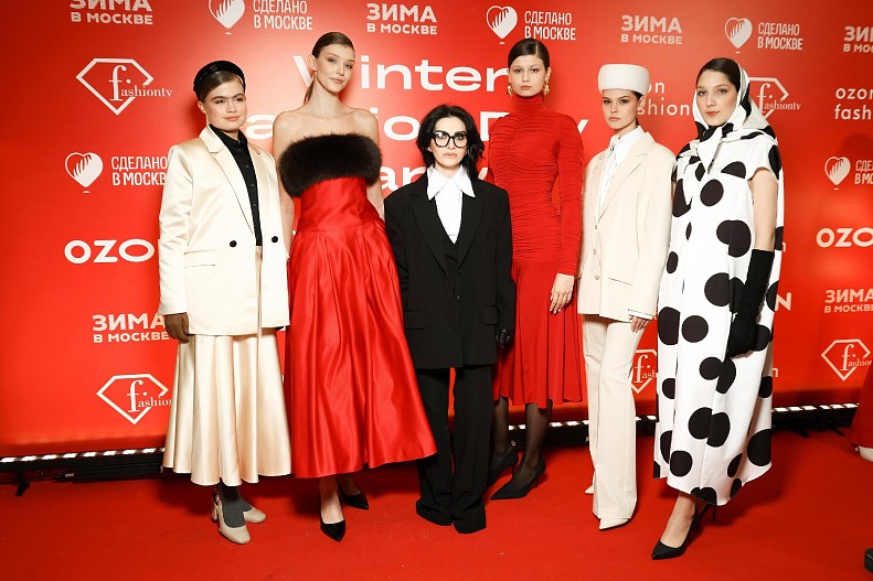 Модели бренда Qhames, Хатия Месхия