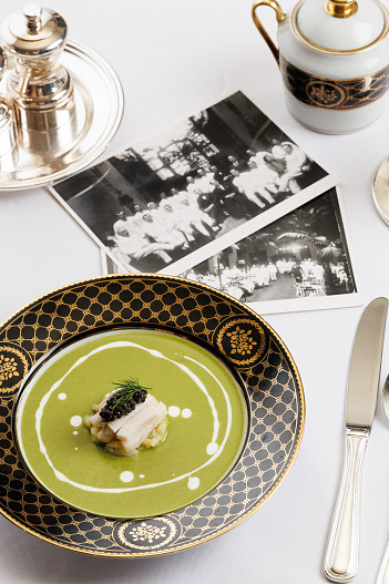 Суп из спаржи с осетриной