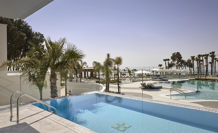 Lifestyle Suite with private pool