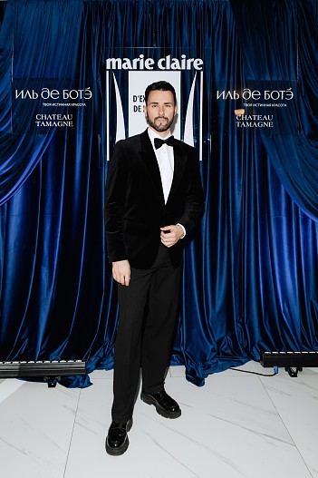 Максим Завидия