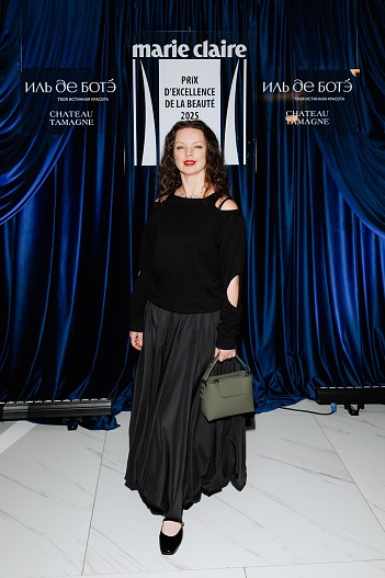 Алиса Гребенщикова