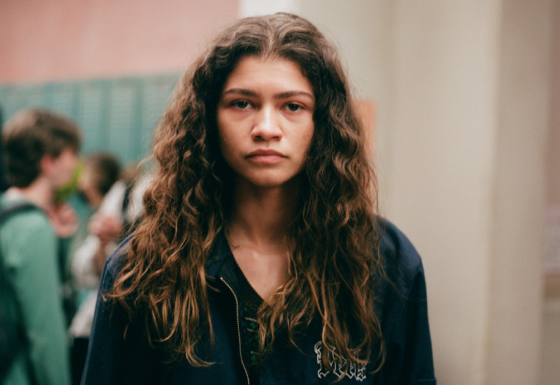 Обнародованы новые кадры со съемок третьего сезона «Эйфории» с Зендеей