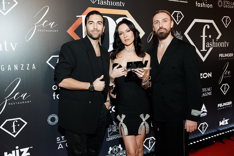 Сергей Ашихмин, Татьяна Богачёва, Артём Иванов (Инь-Ян)