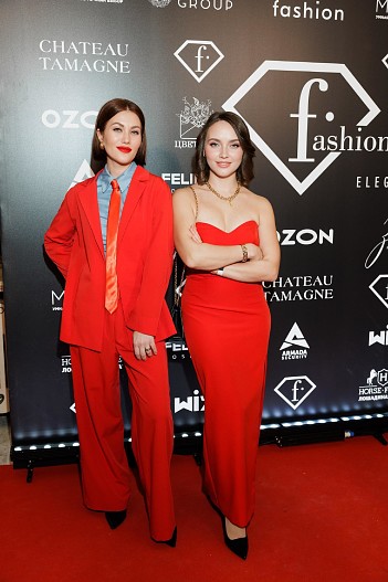 Екатерина Лисман, Анна Меньшикова