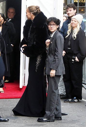 Дженнифер Лопес с дочерью Эммой