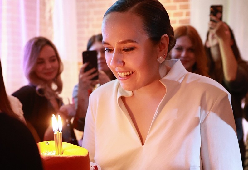 В арт-пространстве Тридевятое состоялась вечеринка в честь запуска коммуникационного агентства «Взлет»