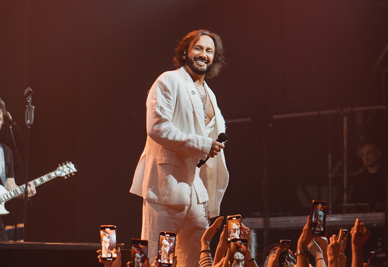 Большой концерт в день рождения Стаса Михайлова 27 апреля