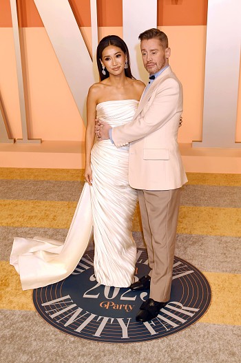 Бренда Сонг&nbsp; и Маколей Калкин