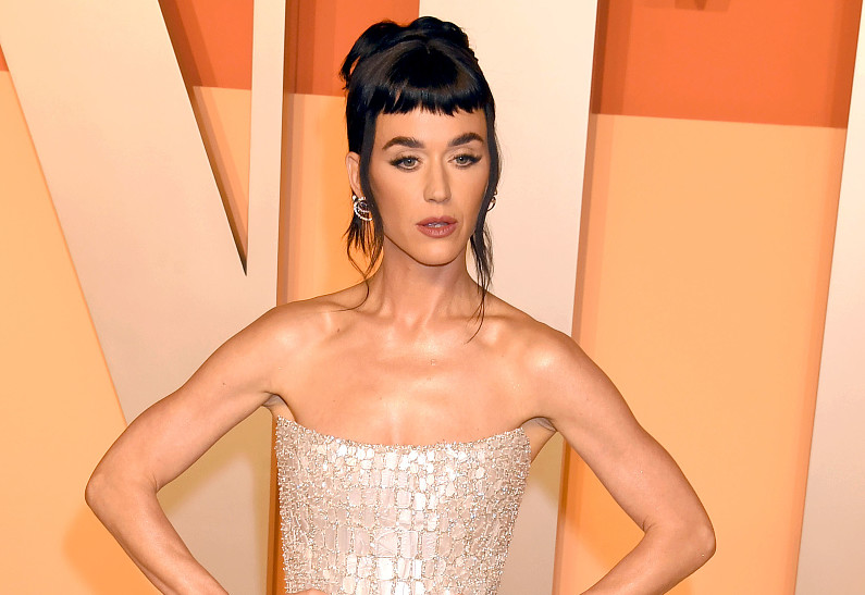 Кэти Перри рассказала о проблемах со здоровьем во время тура после волны критики