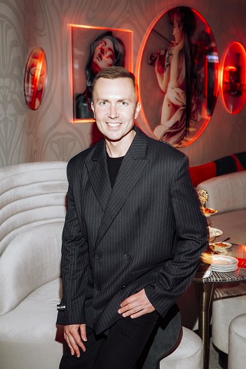 Денис Казьмин, шеф-редактор ok-magazine.ru