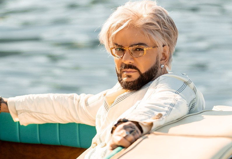 Филипп Киркоров представил клип «Везувий»