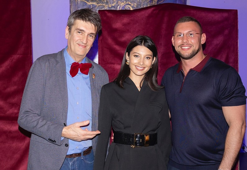 В Москве прошла выставка одного дня художника СЕРГЕЯ AIRO