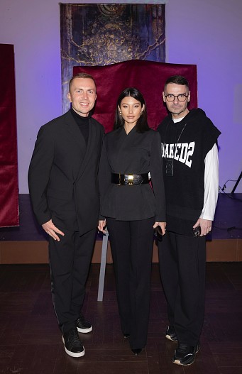 Денис Казьмин, Юлия Ван, Артём Сорокин