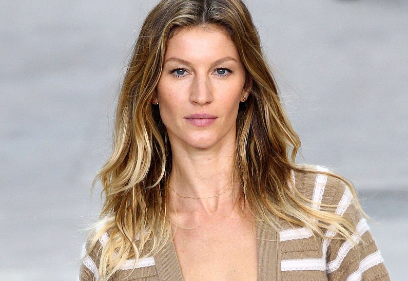 Жизель Бюндхен поделилась первой фотографией сына от Хоакима Валенте