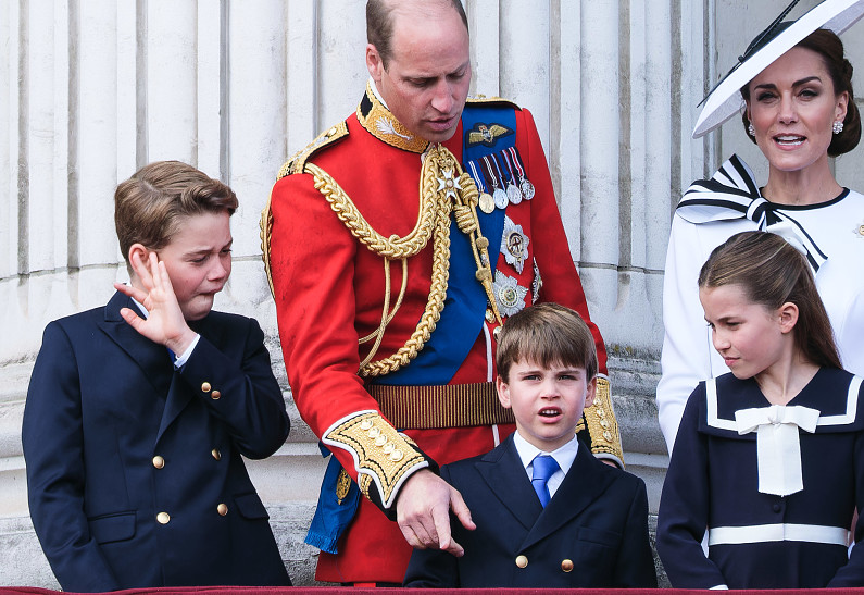Празднование дня рождения принцессы Шарлотты омрачилось грустью