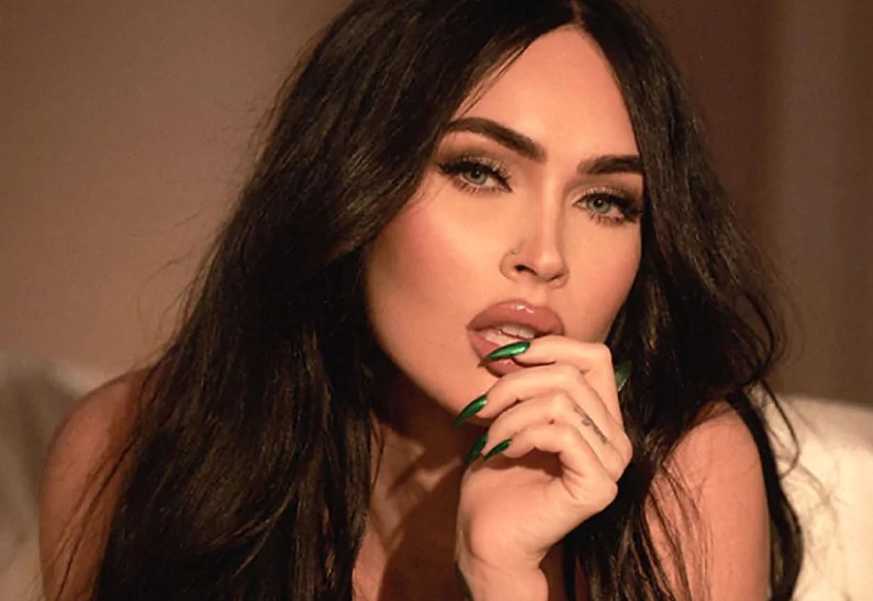 Меган Фокс впервые рассказала о беременности после рождения дочери