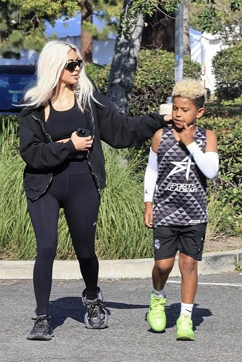 Ким Кардашьян с сыном
