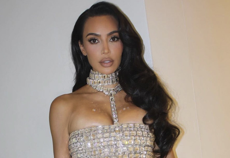 Ким Кардашьян отреагировала на угрозы Канье Уэста отобрать у нее детей 