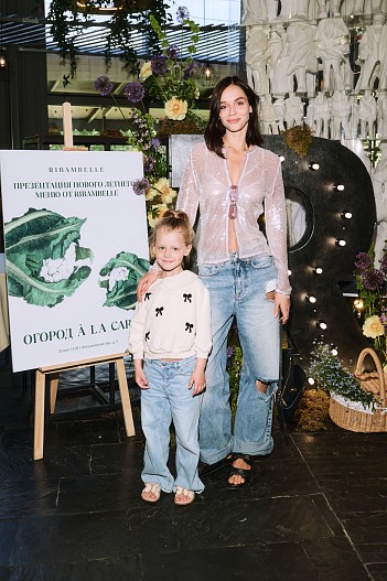 Софья Синицына с дочерью