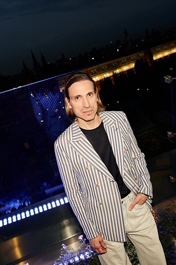 Илья Давыдов