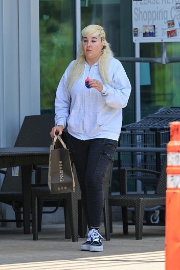 Аманда Байнс