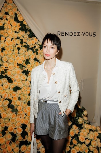 Настасья Самбурская