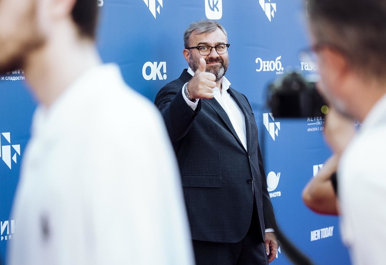 Михаил Пореченков, Никита Кологривый, Денис Шведов и другие гости открытия IX фестиваля нового российского кино «Горький fest»