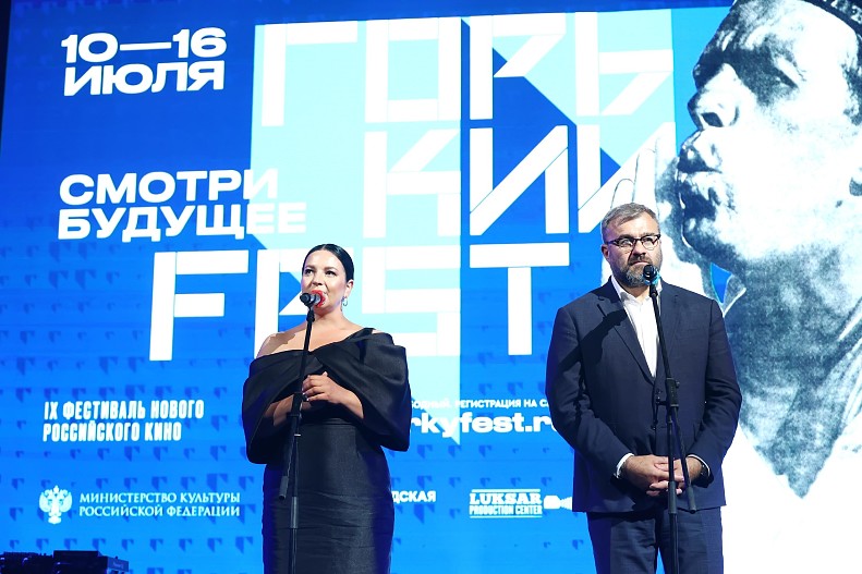 Оксана Михеева и Михаил Пореченков