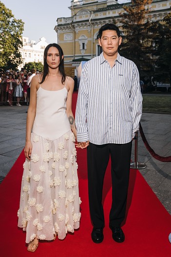 Ксения Андрианова и Евгений Сангаджиев