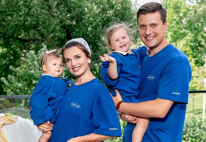 Александр Энберт, Роман Власов и Софья Великая присоединились к спортивному завтраку