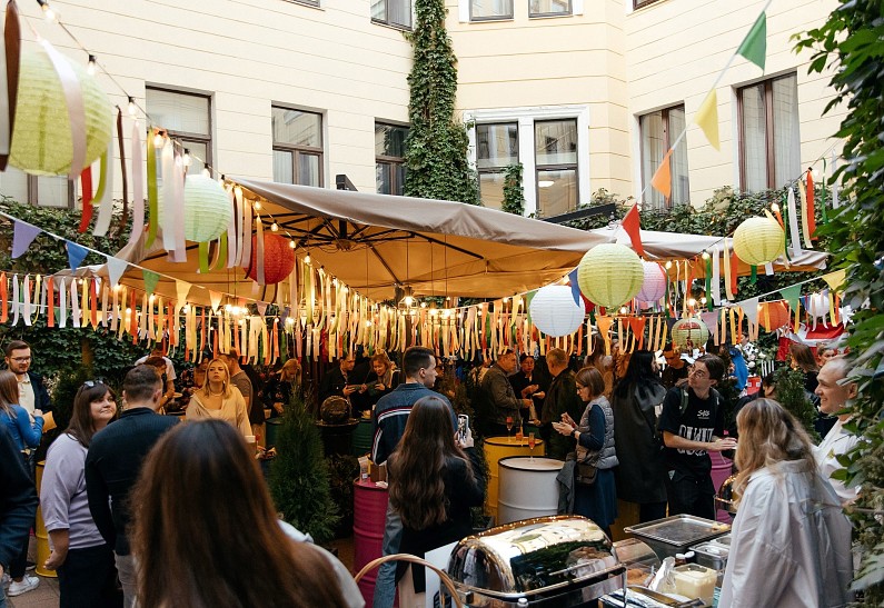 Пикник Гельвеции «Гастроли» — первый гастрольный тур в Москве