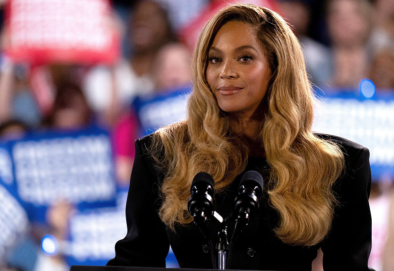 Группа Destiny’s Child воссоединилась на концерте Бейонсе