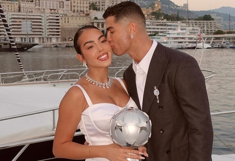 Криштиану Роналду сделал предложение Джорджине Родригес