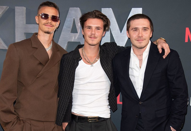 Почему на самом деле Бруклин Бекхэм не пригласил братьев на церемонию обновления свадебных клятв?