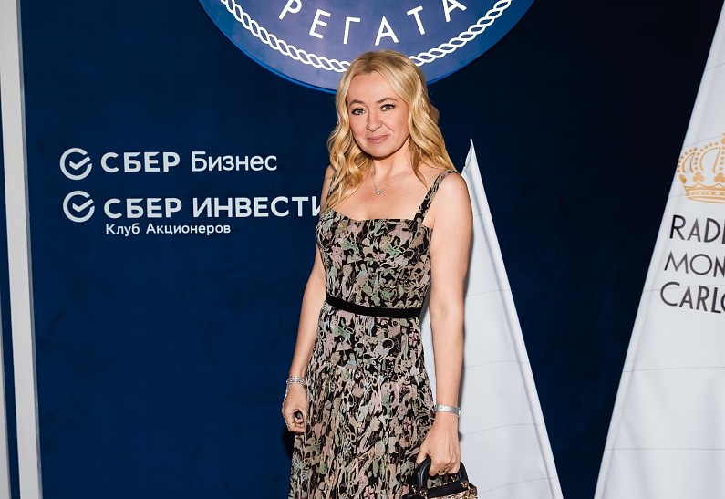 Яна Рудковская, Ираклий Пирцхалава, Елена Крыгина, Нодар Ревия и другие гости Регаты Radio Monte Carlo