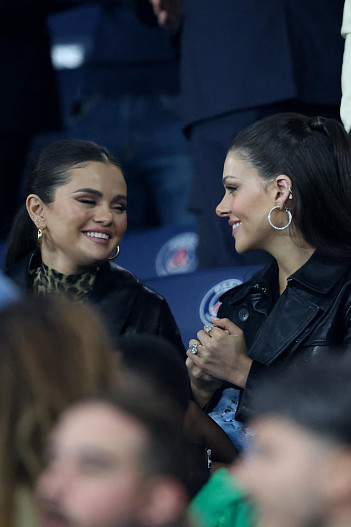 Селена Гомес и Никола Пельтц