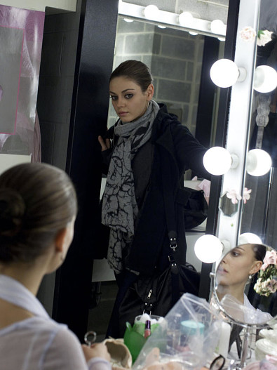 Кадр из фильма «Чёрный лебедь»