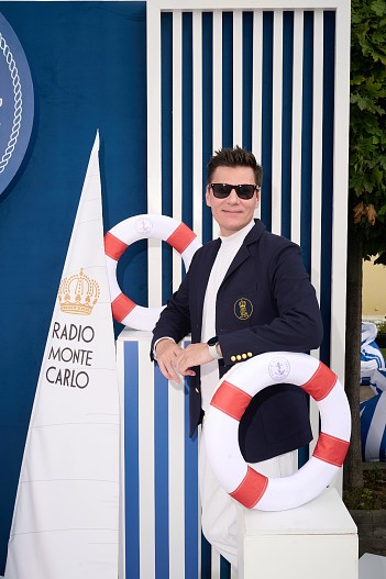 Максим Привалов