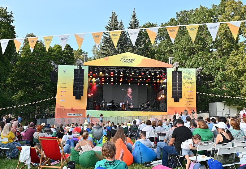Музыка, спорт и образование на «Jazzовых сезонах»: чем заняться на главном джазовом фестивале августа