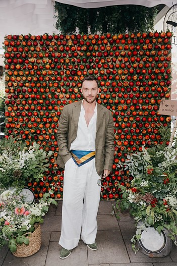 Сергей Сухов