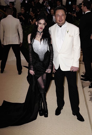 Граймс и Илон Маск