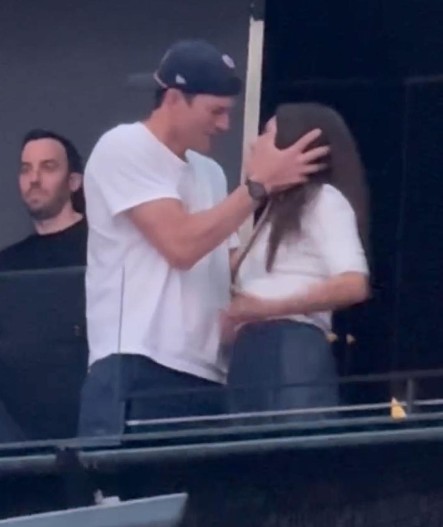 Эштон Кутчер и Мила Кунис