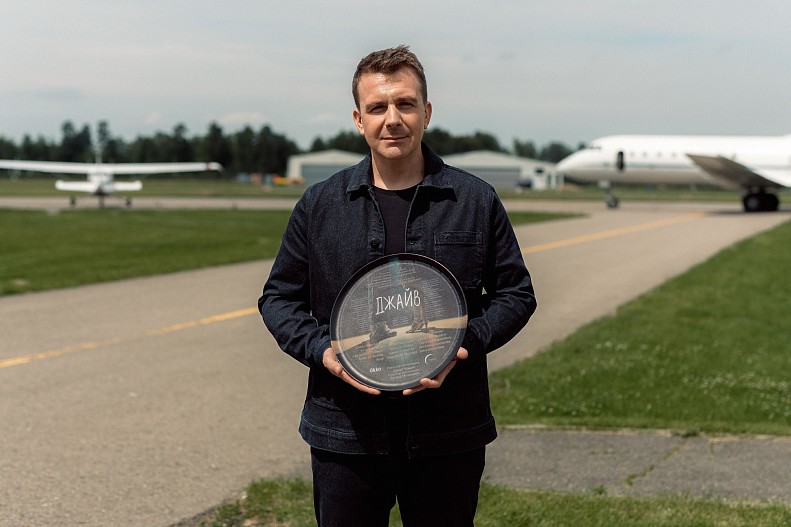 Антон Васильев