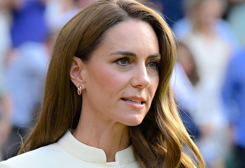 «Весит около 40 кг»: Кейт Миддлтон экстремально похудела после химиотерапии 