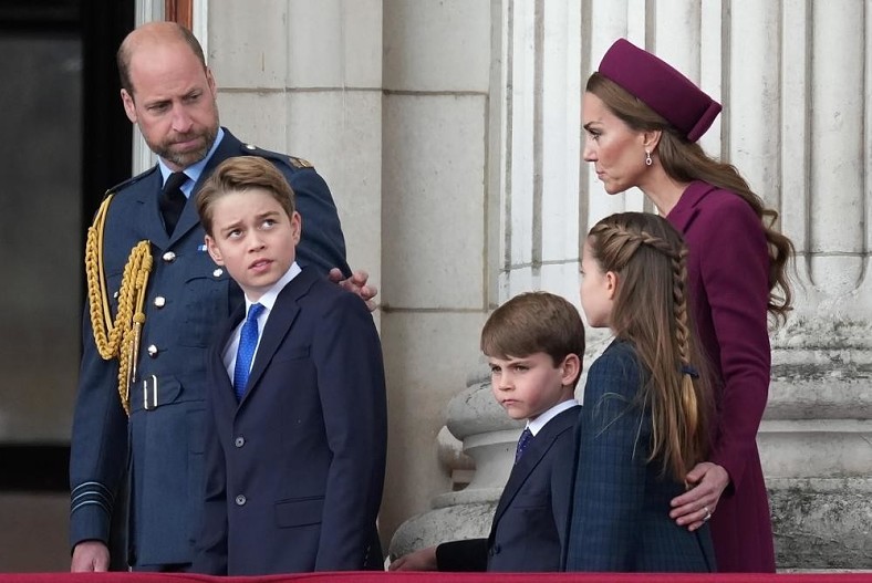 Принц Уильям, принц Джордж, принц Луи, принцесса Шарлотта, Кейт Миддлтон