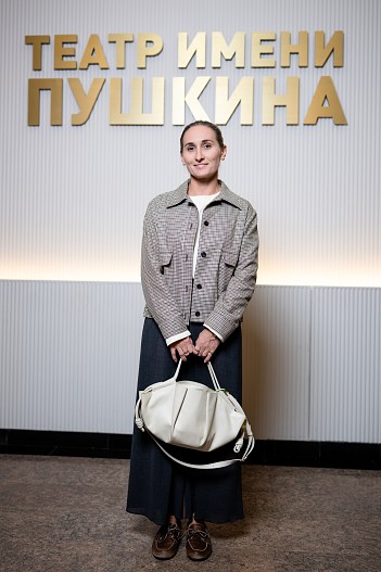 Анастасия Винокур