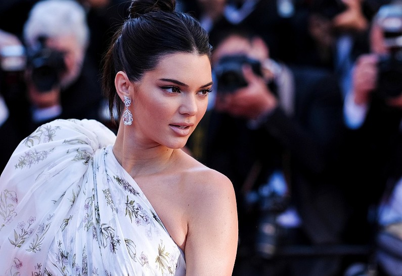 Кендалл Дженнер объявила, что уходит из модельного бизнеса и меняет профессию