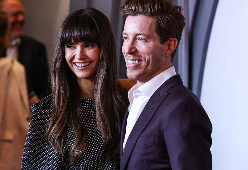 Нина Добрев разорвала помолвку с Шоном Уайтом