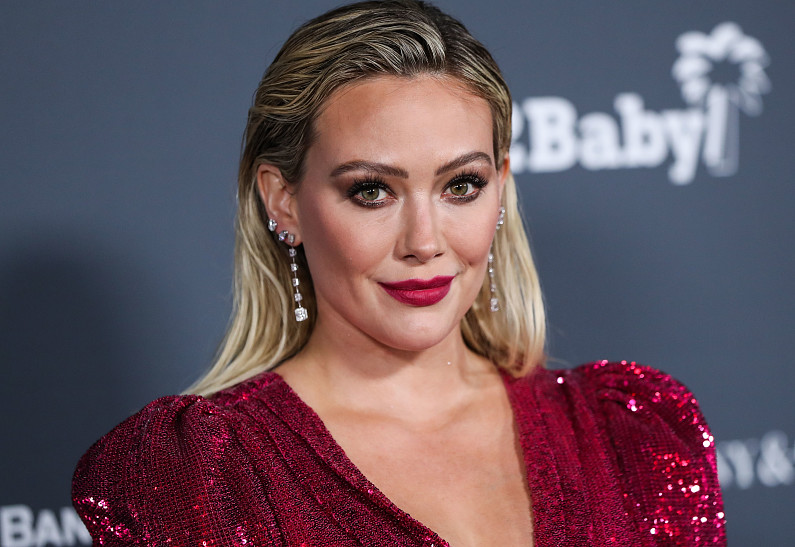 Хилари Дафф заявила, что не прочь оставить своих четверых детей в самолете