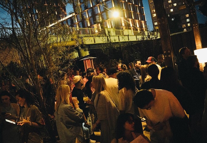 HYPNOTICA закрывает свой сезон летних вечеринок в «Оригинале»